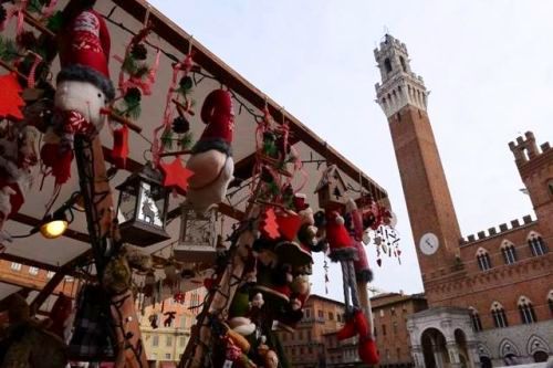 Mercato nel Campo a Siena