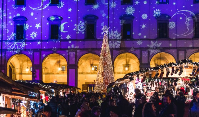 Citta Di Natale.Mercatini Di Natale Ad Arezzo 2020 Villaggio Tirolese Foto Date Orari Eventi Come Arrivare Offerte Hotel Viaggi