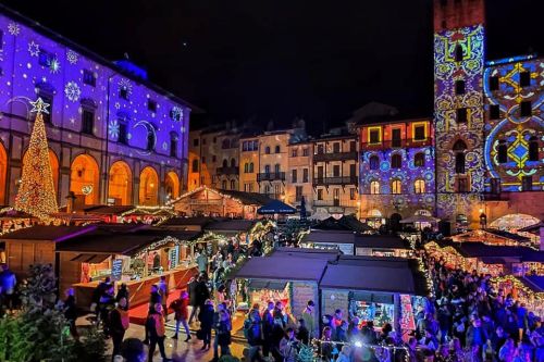 Stella Di Natale San Marino.Mercatino Stella Paese Presepe Faedo 2020 Foto Date Orari Eventi Offerte Hotel Viaggi