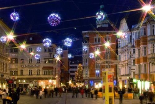 Mercatini Di Natale Innsbruck.Mercatini Di Natale A Innsbruck 2020 Foto Date Orari Eventi Come Arrivare Offerte Hotel Viaggi