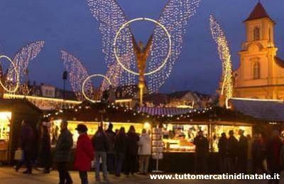 Stoccarda Mercatini Di Natale.Mercatini Di Natale A Stoccarda 2020 Mercatini Di Natale A Esslingen 2017 Foto Date Orari Eventi Offerte Hotel Viaggi